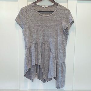 ⭐️3 for $6⭐️ Stevie Hender Uneven Hem Shirt